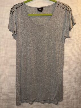 🎀5/$15 Mossimo Supply Co. Gray Studded Shoulder short sleeve lightweight XS —D